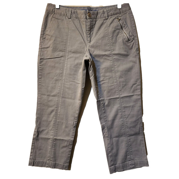 Dockers Womens Capri Chino Pants Size 6 Gray Mid Rise Stretch Zip Pockets - Picture 1 of 9